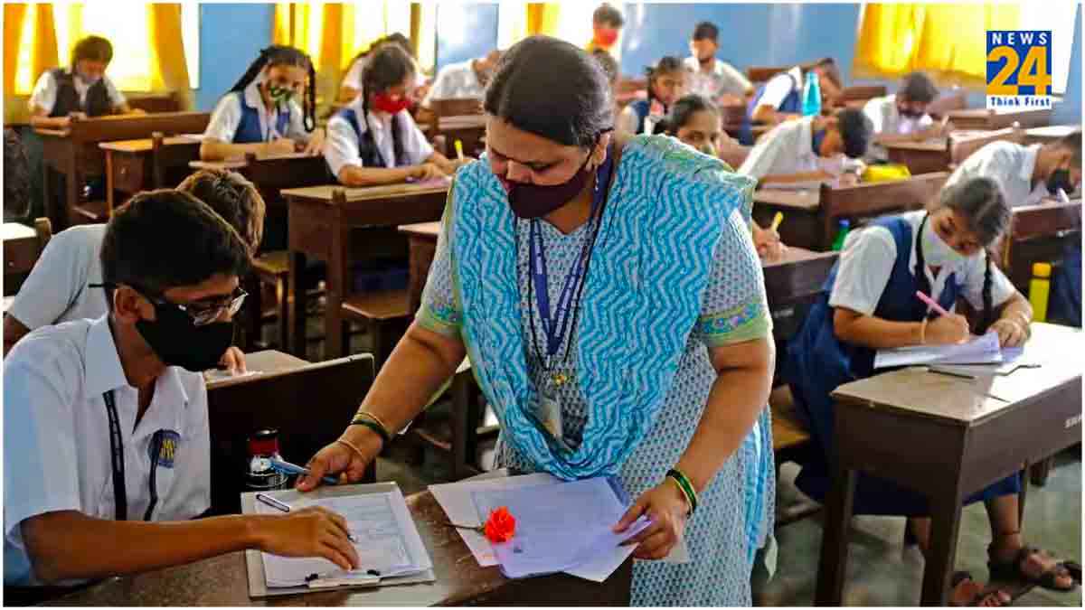 Gujarat Teacher