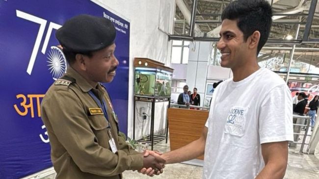 shubman gill (2) Shubman Gill Robin Minz Father Francis Xavier Minz Video ipl 2024 Gujarat Titans