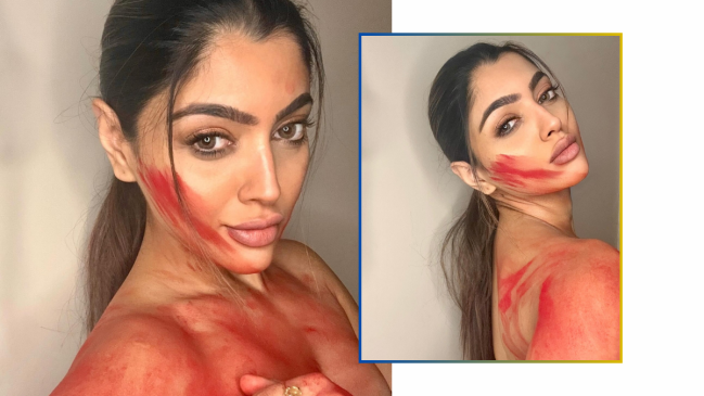 Akanksha Puri Topless Photo Viral