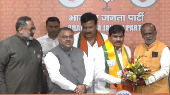 BB Patil joins BJP
