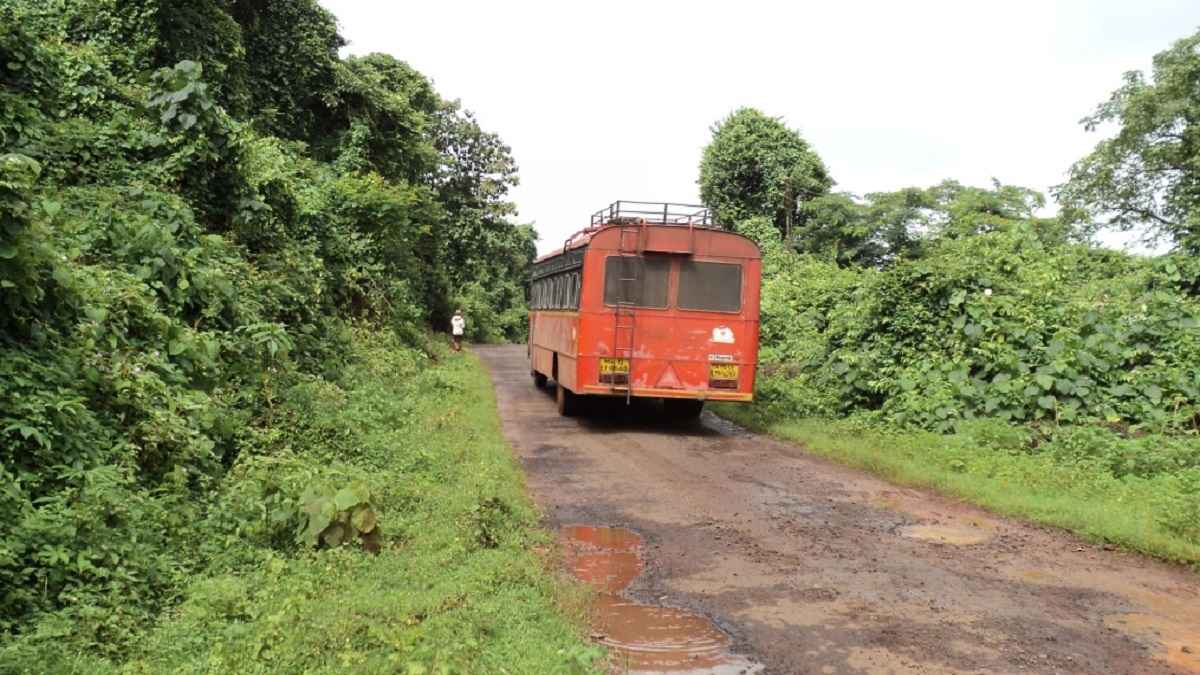 दर्द से निकली चीखें, खून से सने कपड़े; गोली लगने पर भी 30KM दौड़ाई बस, 35 श्रद्धालुओं की बचाई जान
