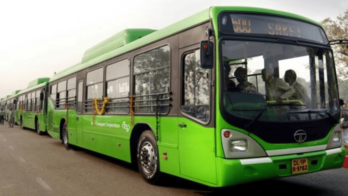 DTC Bus में सफर करने वाले ध्यान दें, स्टॉपेज पर बस न रुके तो ड्राइवर के खिलाफ इस नंबर पर करें कंप्लेंट