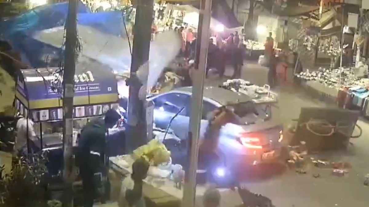 Delhi Market Car Accident