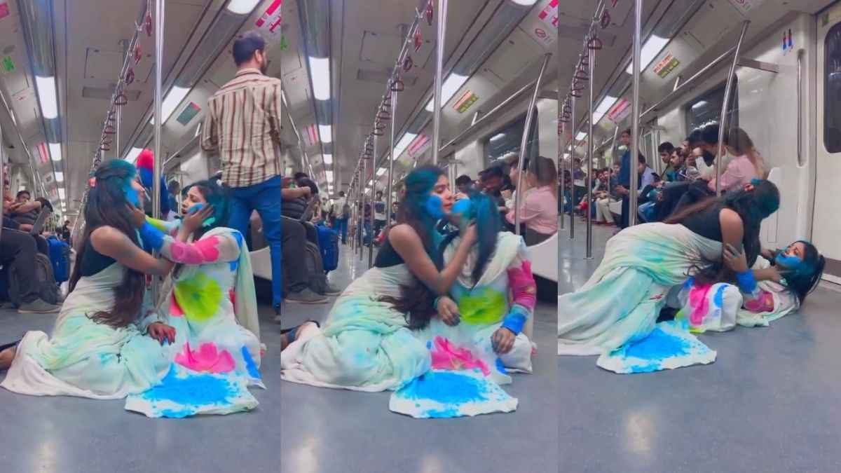 Delhi Metro Two Girls