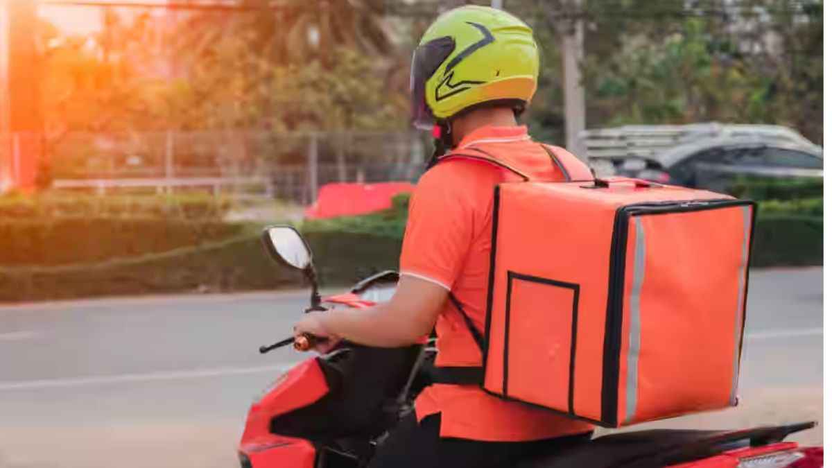 Dosa Delivery boy