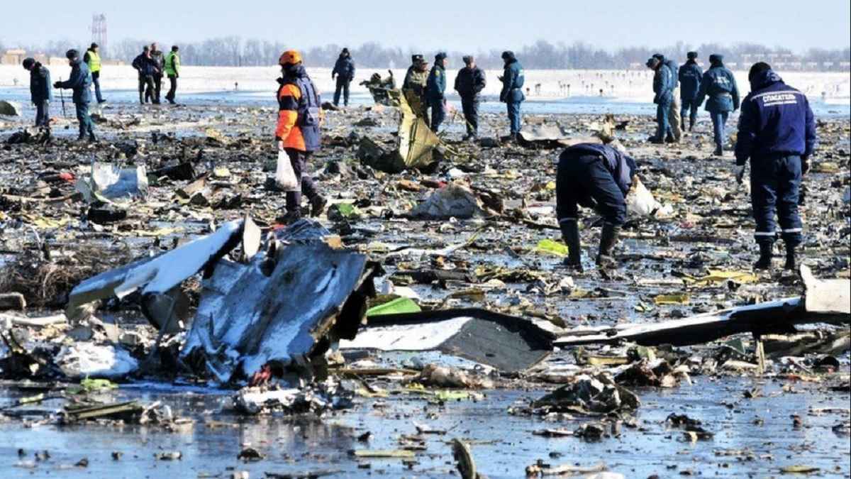 5000 फीट ऊंचाई, अचानक उठने लगी लपटें, जोरदार धमाका और प्लेन क्रैश, रनवे पर बिखर गई थीं लाशें