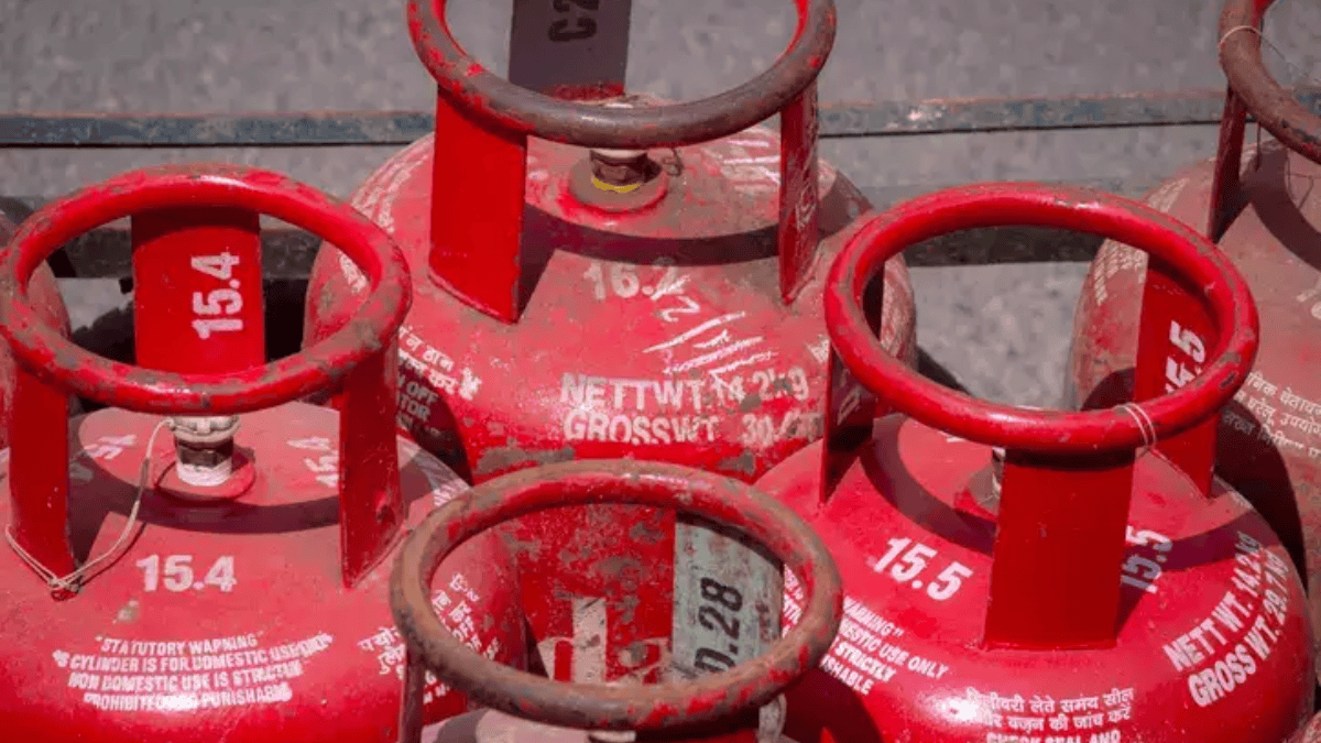 Holi पर फ्री में कैसे लें LPG Cylinder? योगी सरकार का जनता को तोहफा