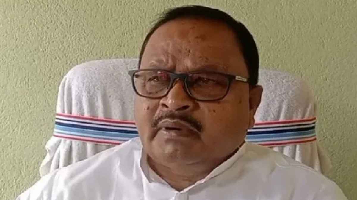 'टिकट पॉकेट में रखे थे, कुर्ता कोई चोरी कर लिया', नीतीश कुमार पर क्या बोले MLA गोपाल मंडल