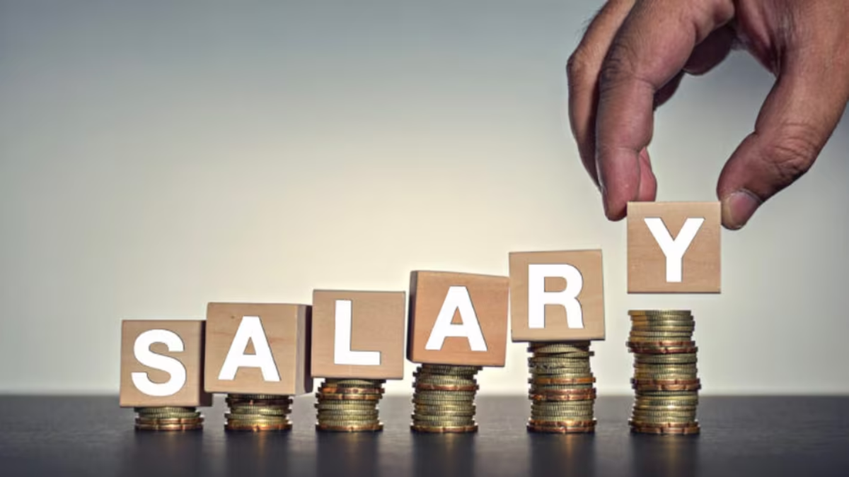 Salary Hike News: इस साल कितने इजाफे की उम्मीद करें कर्मचारी? IT सेक्टर से सामने आया अनुमान