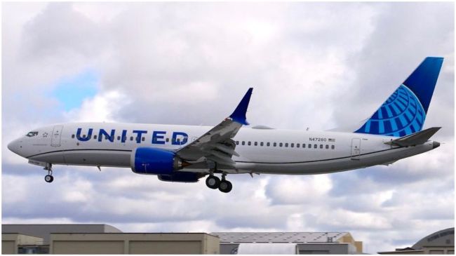 United Airlines United Airlines