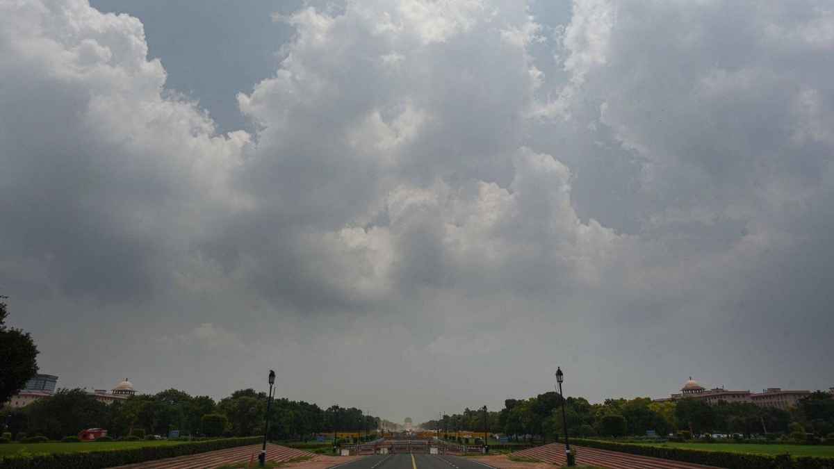 aaj ka mausam,light rain