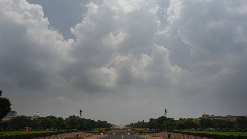aaj ka mausam,light rain