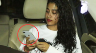 Janhvi Kapoor Phone Screen Photo Revealed