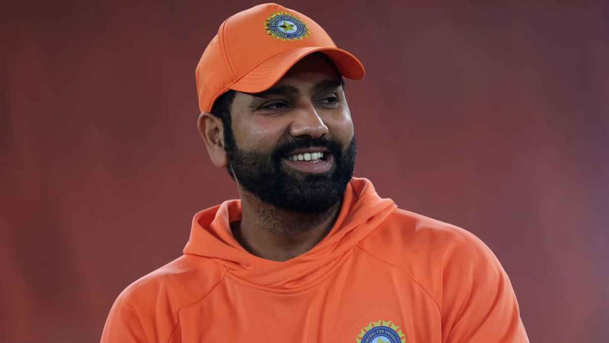 india vs england 5th test dharamsala test rohit sharma stump mic commentary viral funny video