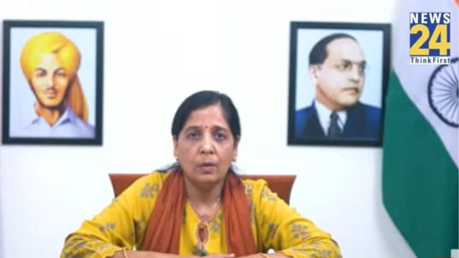 sunita arvind kejriwal