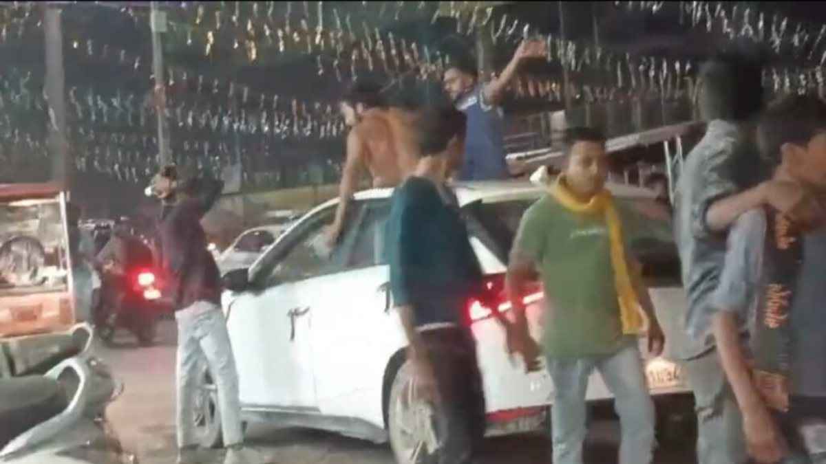 prayagraj, viral video
