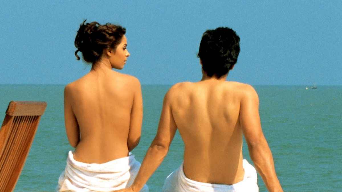 Bollywood On Screen Pairs