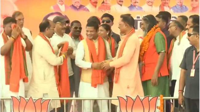 Chhattisgarh AAP Leader Komal Hupendi Join BJP