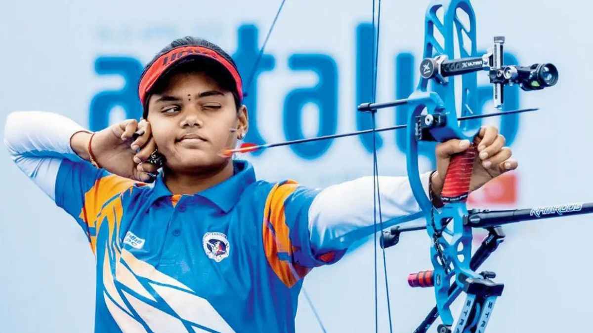 ज्योति वेन्नम ने रचा इतिहास, वर्ल्ड कप में गोल्ड मेडल की हैट्रिक लगाने वाली तीसरी महिला तीरंदाज बनीं