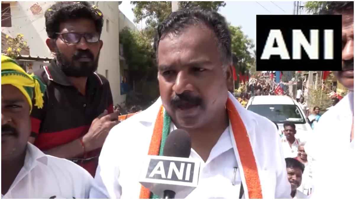 Lok Sabha Election 2024: कांग्रेस प्रत्याशी के चुनावी कैंपेन में बांटे गए नोट, आचार संहिता तार-तार