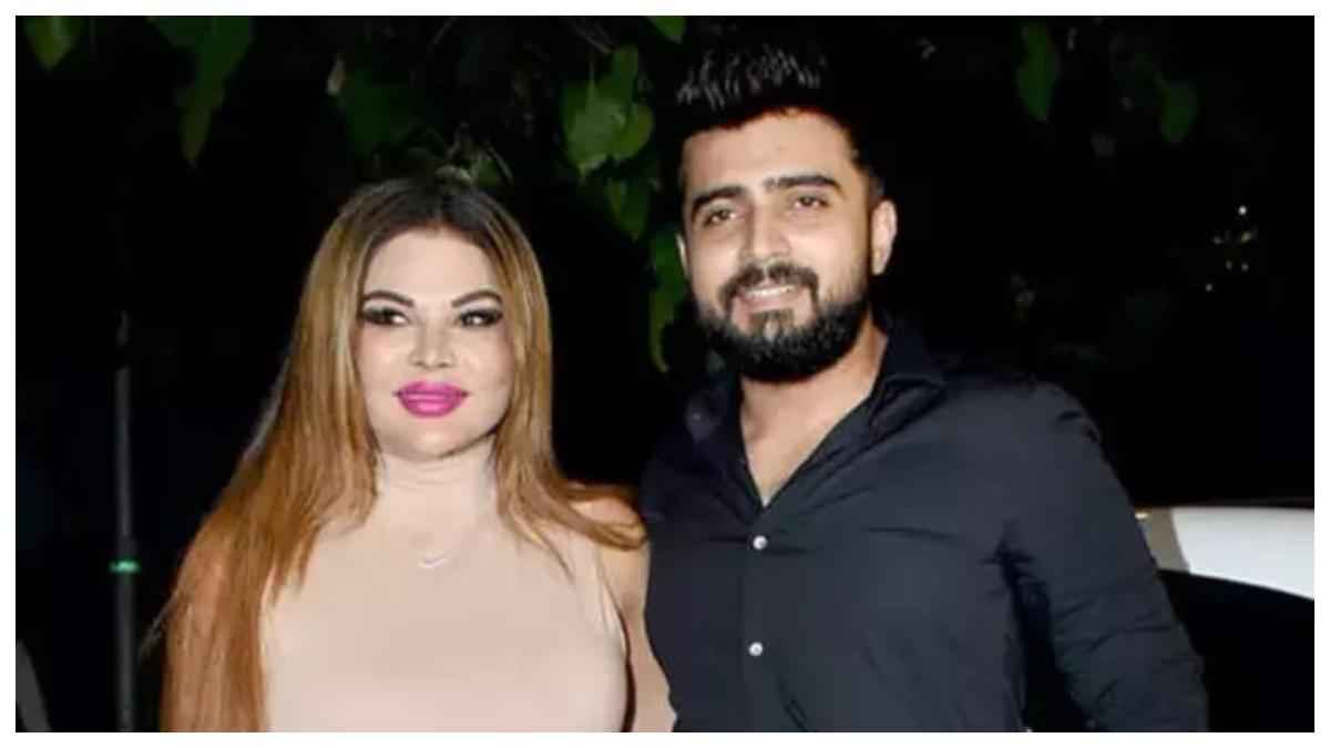 'कोर्ट में देख लूंगा, मेरे बारे में बात...', Rakhi Sawant पर फिर बरसे Adil Khan Durrani