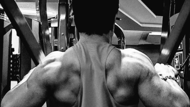 Actor Offers Free IAS Coaching