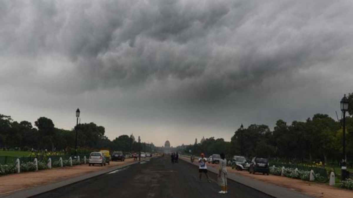 Aaj Ka Mausam: गर्मी से हो गए हैं परेशान, तो घूम आएं पहाड़, जानें श‍िमला-मनाली में कैसा है मौसम