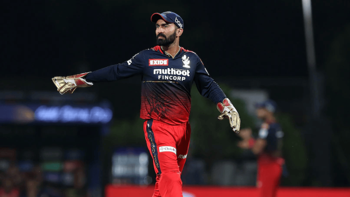 RCB vs LSG: धोनी, रोहित और विराट भी जो ना कर सके, दिनेश कार्तिक ने कर दिखाया वह कारनामा