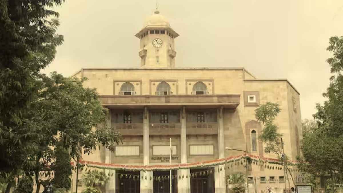 गुजरात यूनिवर्सिटी के विदेशी छात्रों पर क्या है आरोप, 7 स्टूडेंट्स को हॉस्टल से निकाला