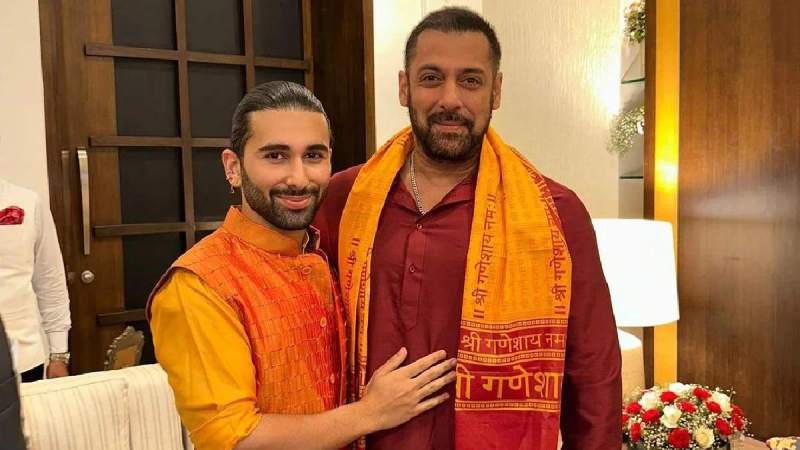 Salman Khan Orry Viral Photo