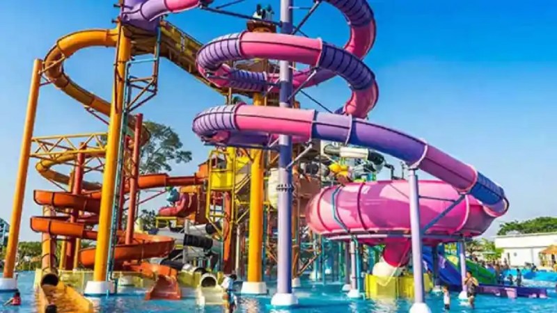 Worlds of Wonder water park