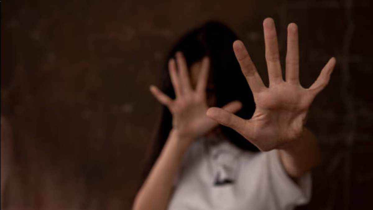 'बात करो मुझसे...', मना करने पर MBA की छात्रा का गला रेता, इंदौर में 3 साल से तंग कर रहा था 'शेख'