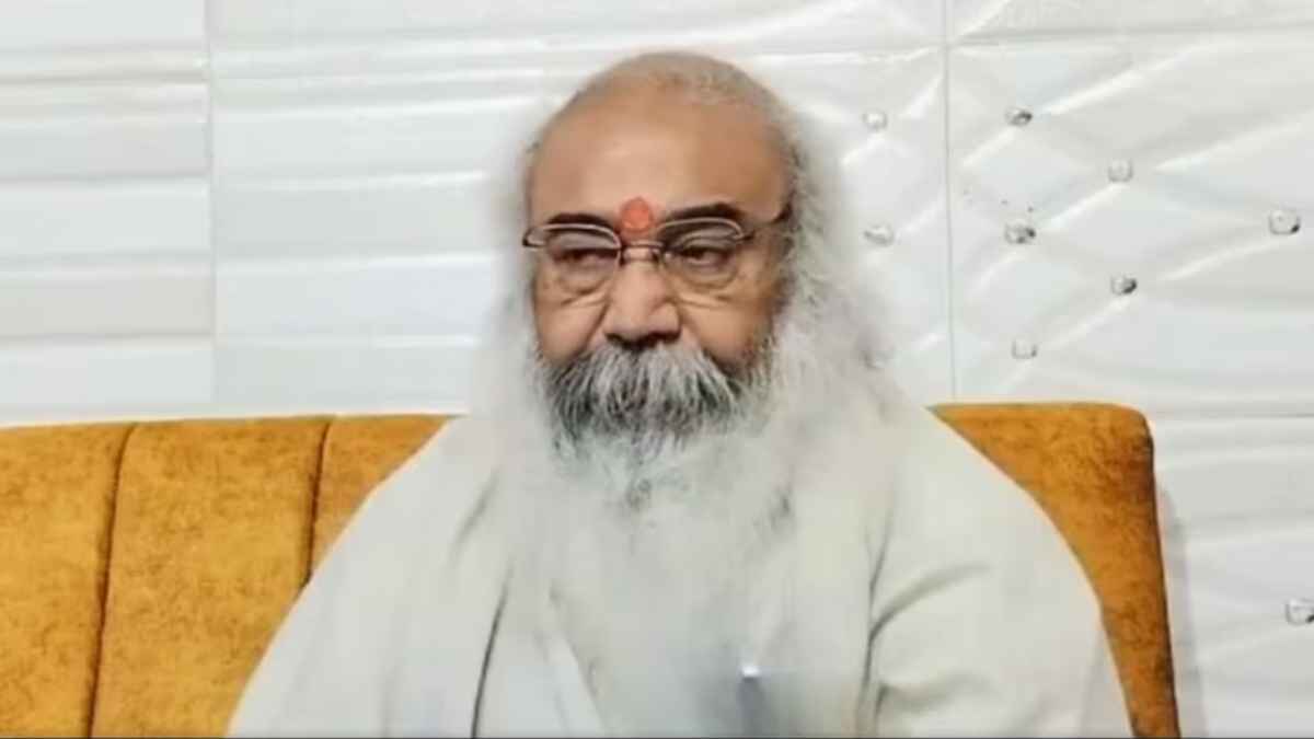'महाकुंभ में सिर्फ भीड़ नहीं, बल्कि...', ममता कुलकर्णी पर क्या बोले आचार्य प्रमोद कृष्णम?