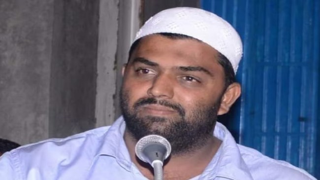 Asaduddin Owaisi AIMIM Leader Abdul Malik
