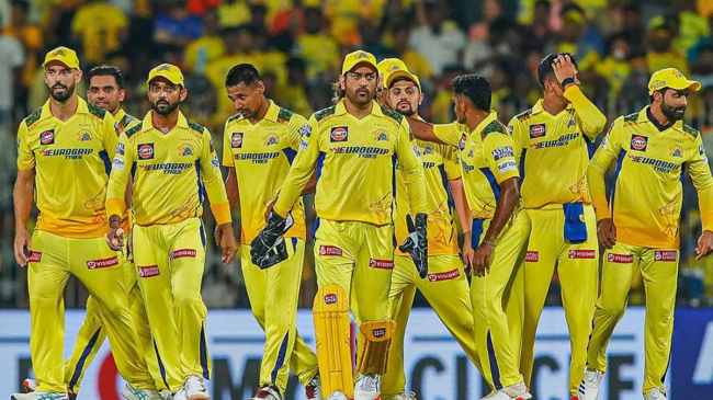 CSK Team MS Dhoni