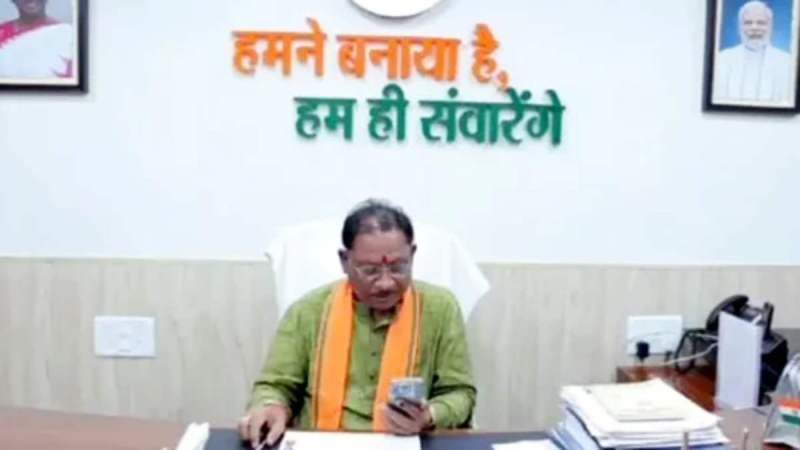 Chhattisgarh CM Vishnudev Sai Talks to Students