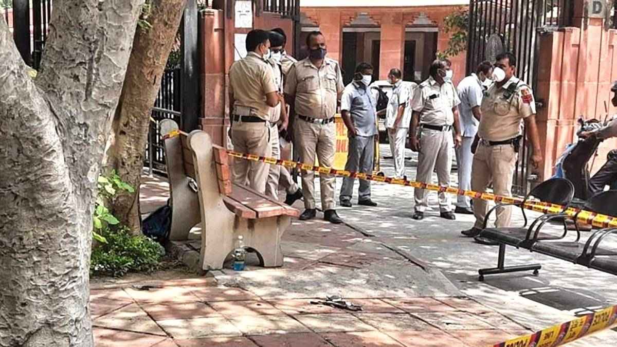 Dalit Couple Beaten MP News