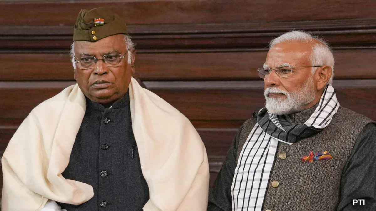 Mallikarjun Kharge Slams PM Modi on Ambani Adani Statement