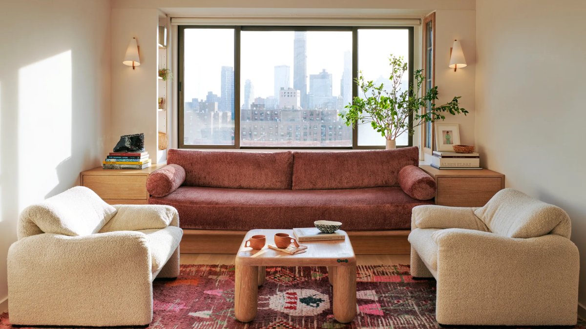 Living Room Vastu Tips चमक जाएगी किस्मत, बरसेगा धन; लिविंग रूम के लिए