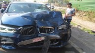 Noida Road Accident BMW Hits E-Rickshaw