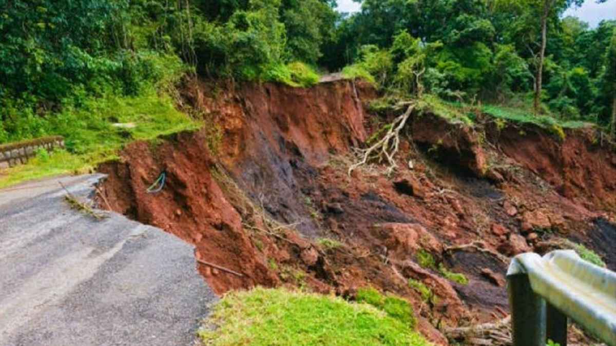 Papua New Guinea Massive Landslide