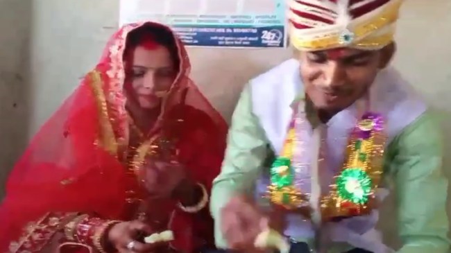 Sitapur News Muslim Girl Married with hindu