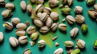 These People should Avoid Pistachios