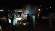 UP Shahjahanpur Truck Hits Volvo Bus