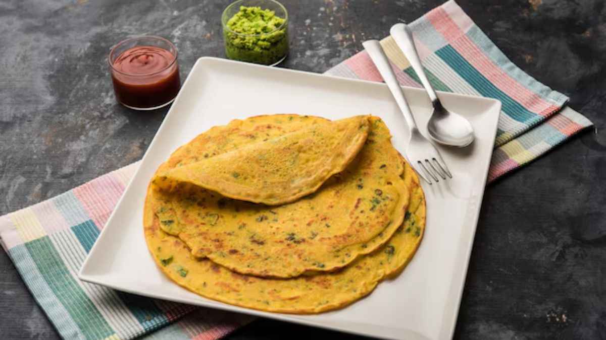 Lunch Box Recipes: झटपट घर पर ही बनाएं वेजिटेबल चीला, जानें रेसिपी