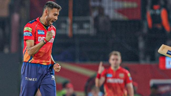 Vidwath Kaverappa IPL Debut