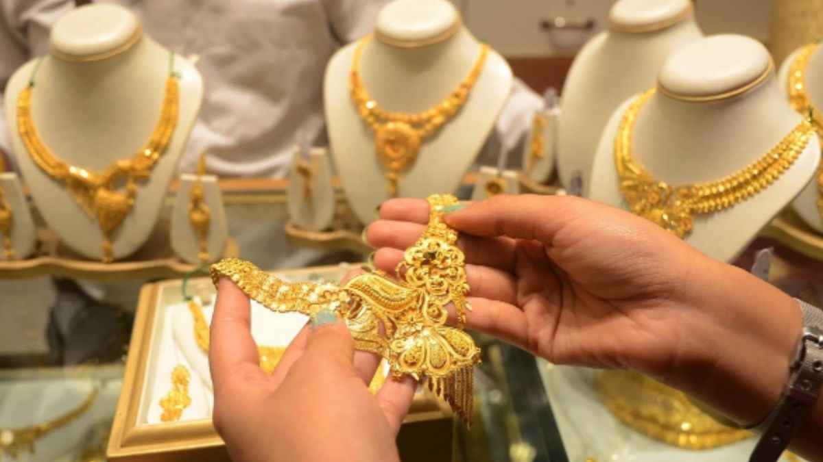 भारत में चल रहा सोने का 'सिक्का', दूसरे देशों के मुकाबले डिमांड हमारे यहां सबसे ज्यादा