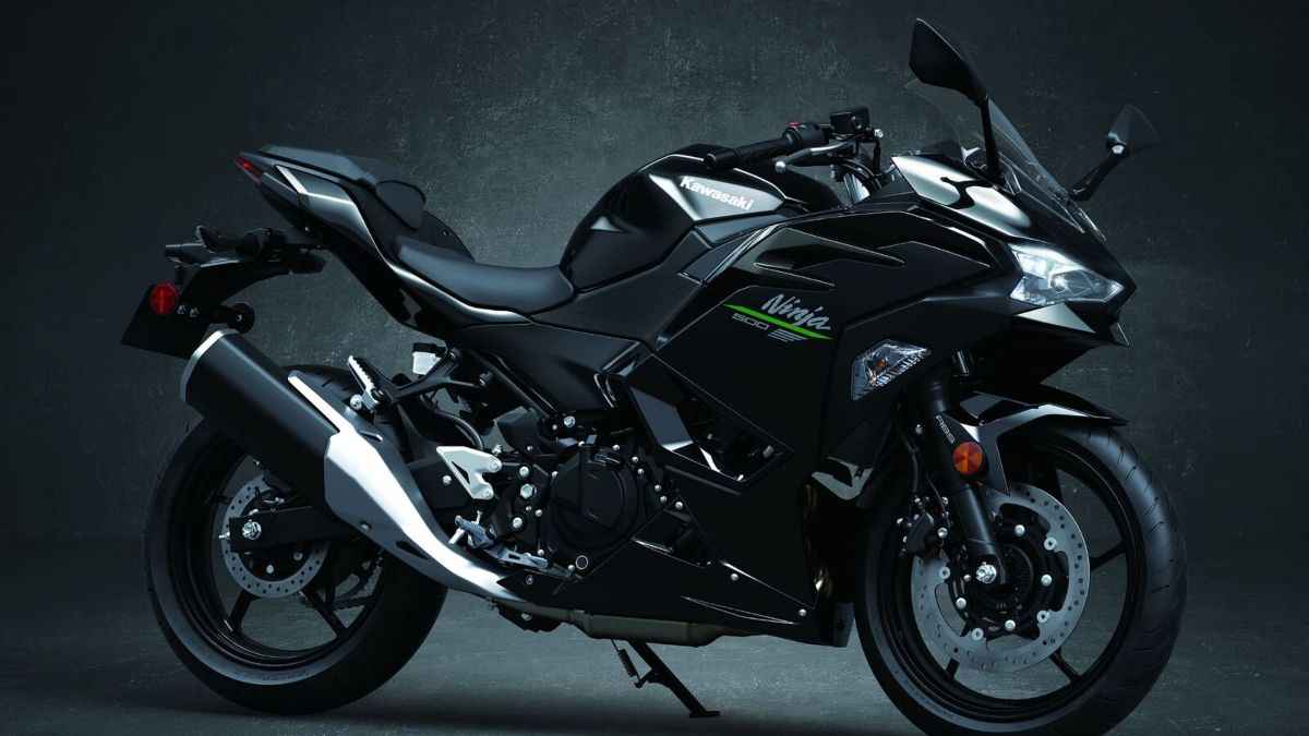 सुपर बाइक Ninja 400 डिस्कंटीन्यू, अब इन दो बाइक्स को खरीदने का है ऑप्शन