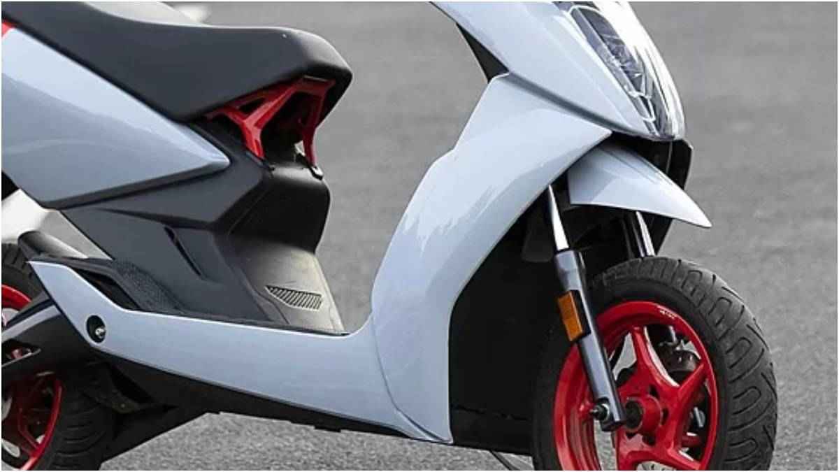 स्टाइलिश लुक, हाई स्पीड एक बार चार्ज होने पर 111 Km तक चलता है यह Ev Scooter