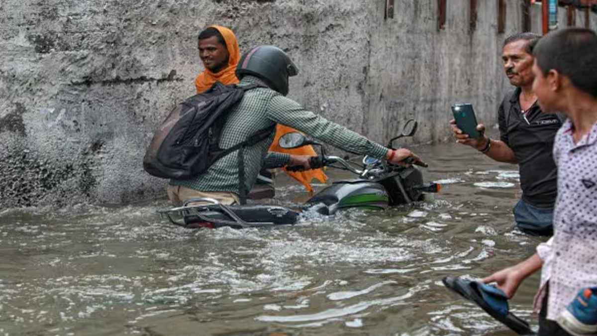Delhi Rain Waterlogging